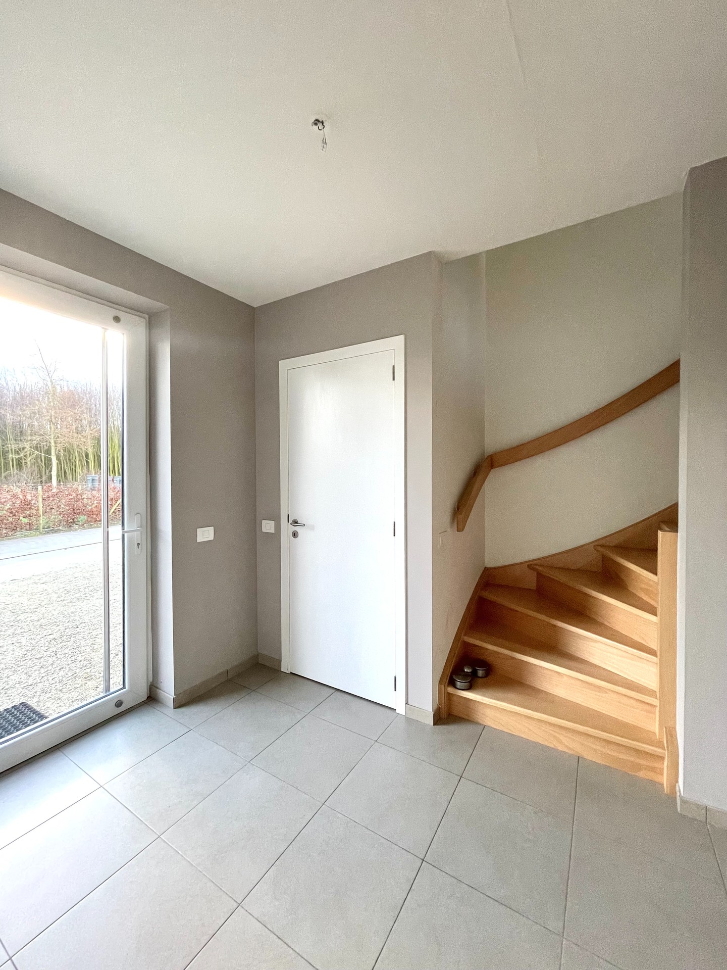 HALFOPEN WONING | TUIN | CARPORT | 3 KAMERS |451 M² - foto 5