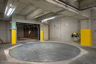 Deze ondergrondse parkeerplaats in gelegen in een recente residentie, genaamd "Neo Frascati"  nabij de Coupure te Gent. Toplocatie: hartje Gent,...