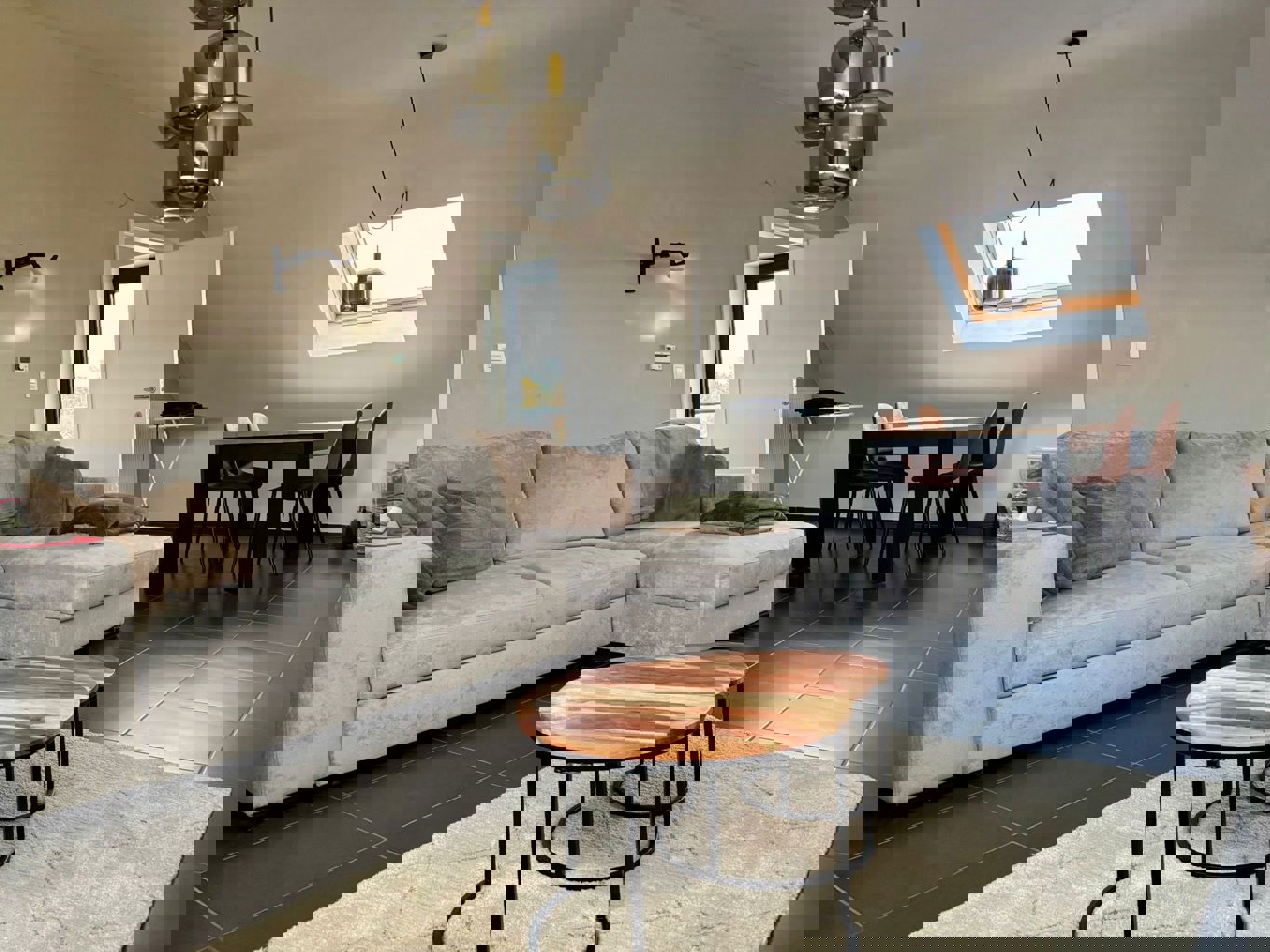 Ruim tweeslaapkamer appartement  met een vlotte verbinding naar het centrum van Mol.  - foto 2