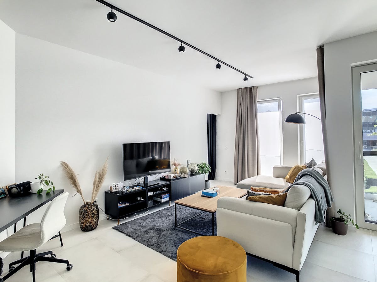 Appartement récent avec terrasse dans le centre de Poperinge - photo 5