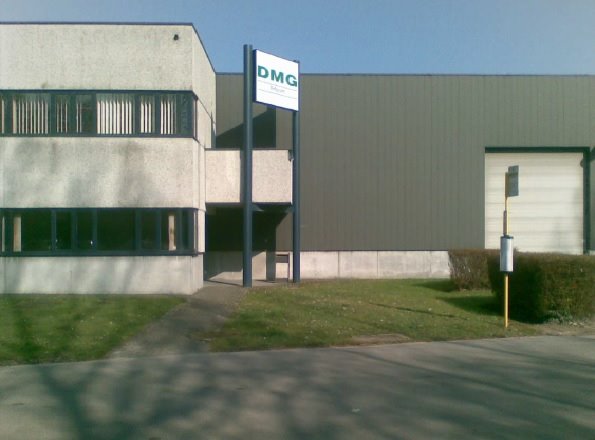 KMO-unit van 1.325 m² met kantoren langsheen de Ring - foto 3