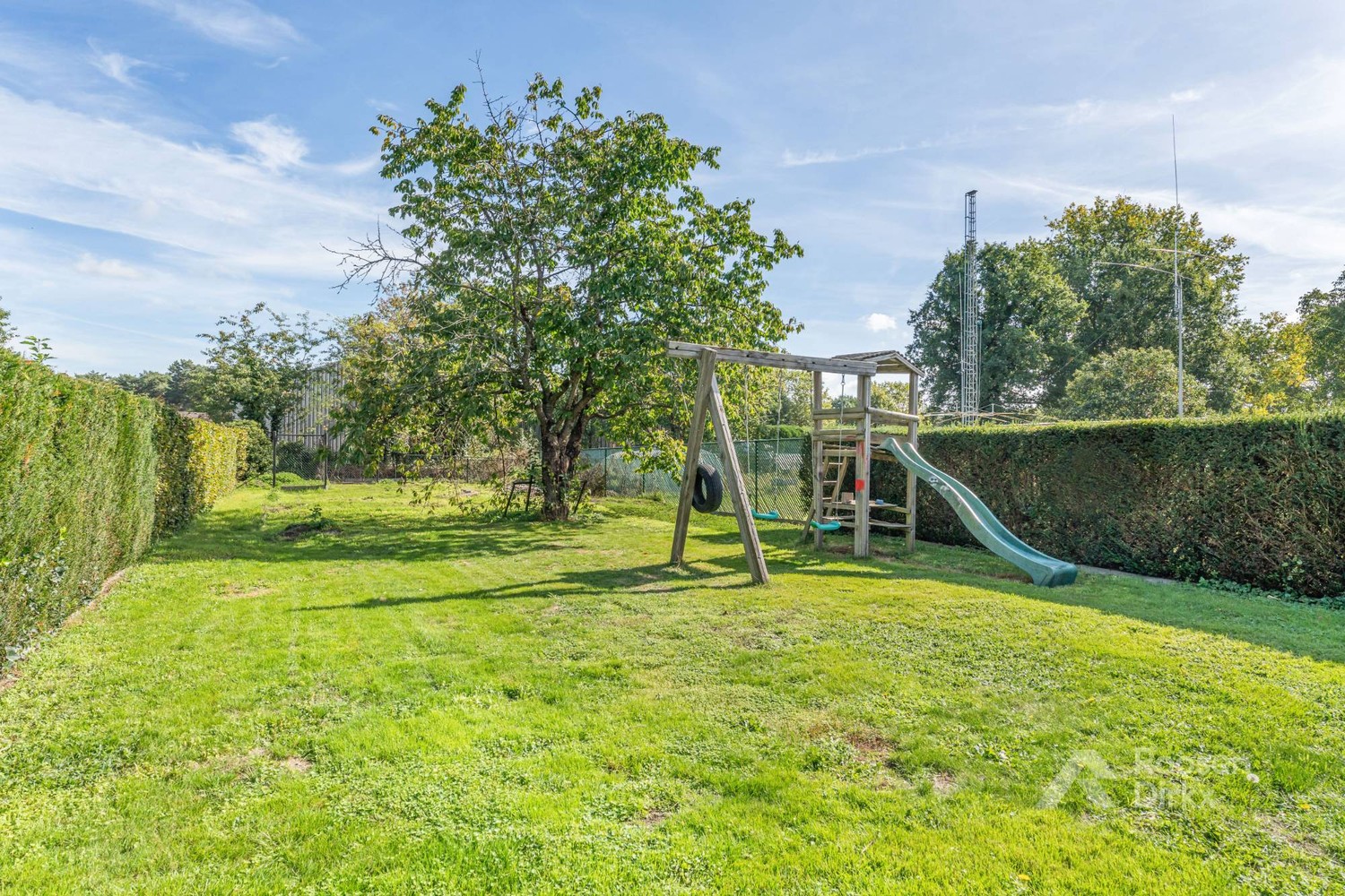 Goed onderhouden gezinswoning HOB met 5 slaapkamers op perceel van 1.325m² in Oudsbergen - foto 5