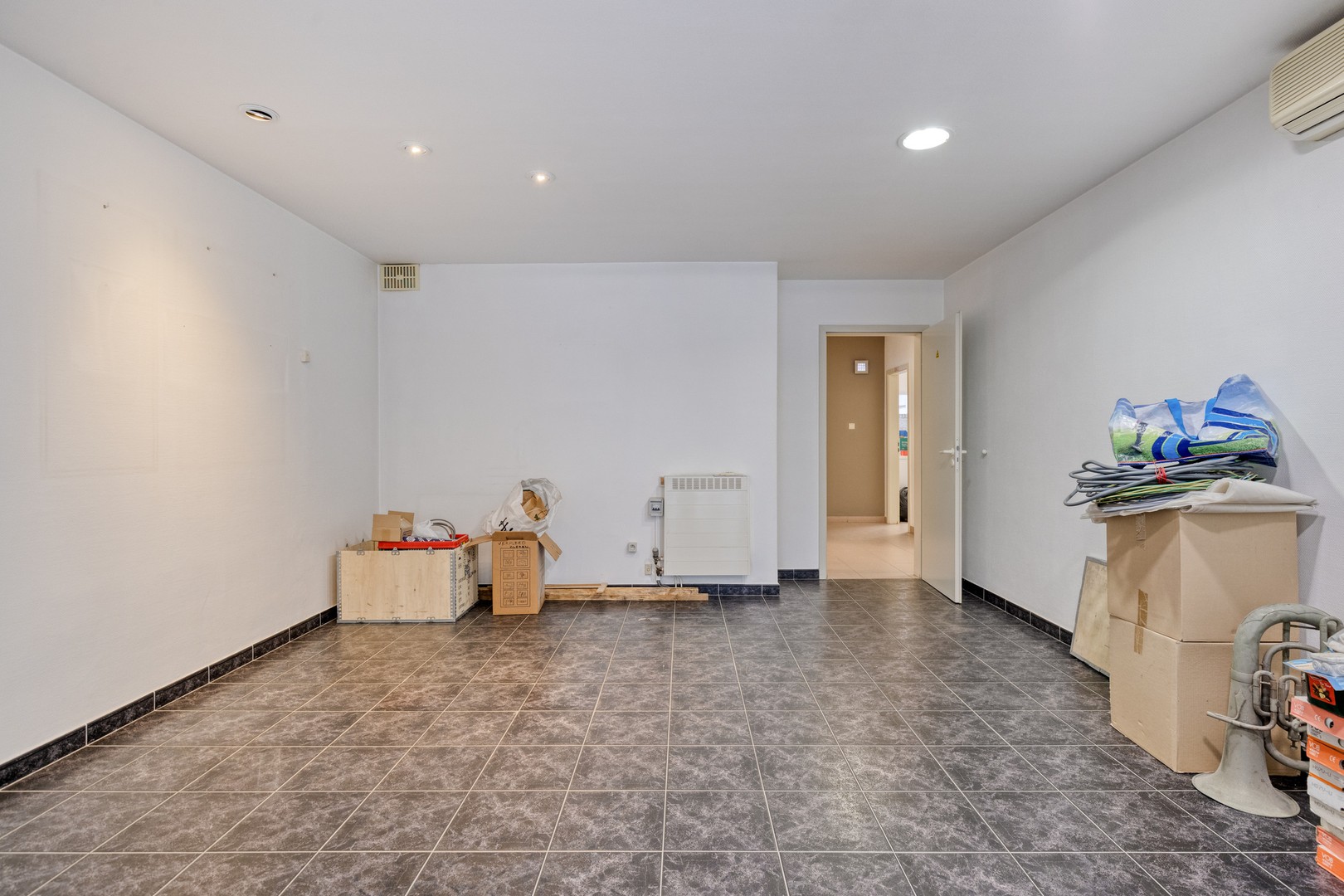 Casco winkelappartement op een centrale ligging te Nieuwpoort-Bad! - foto 5