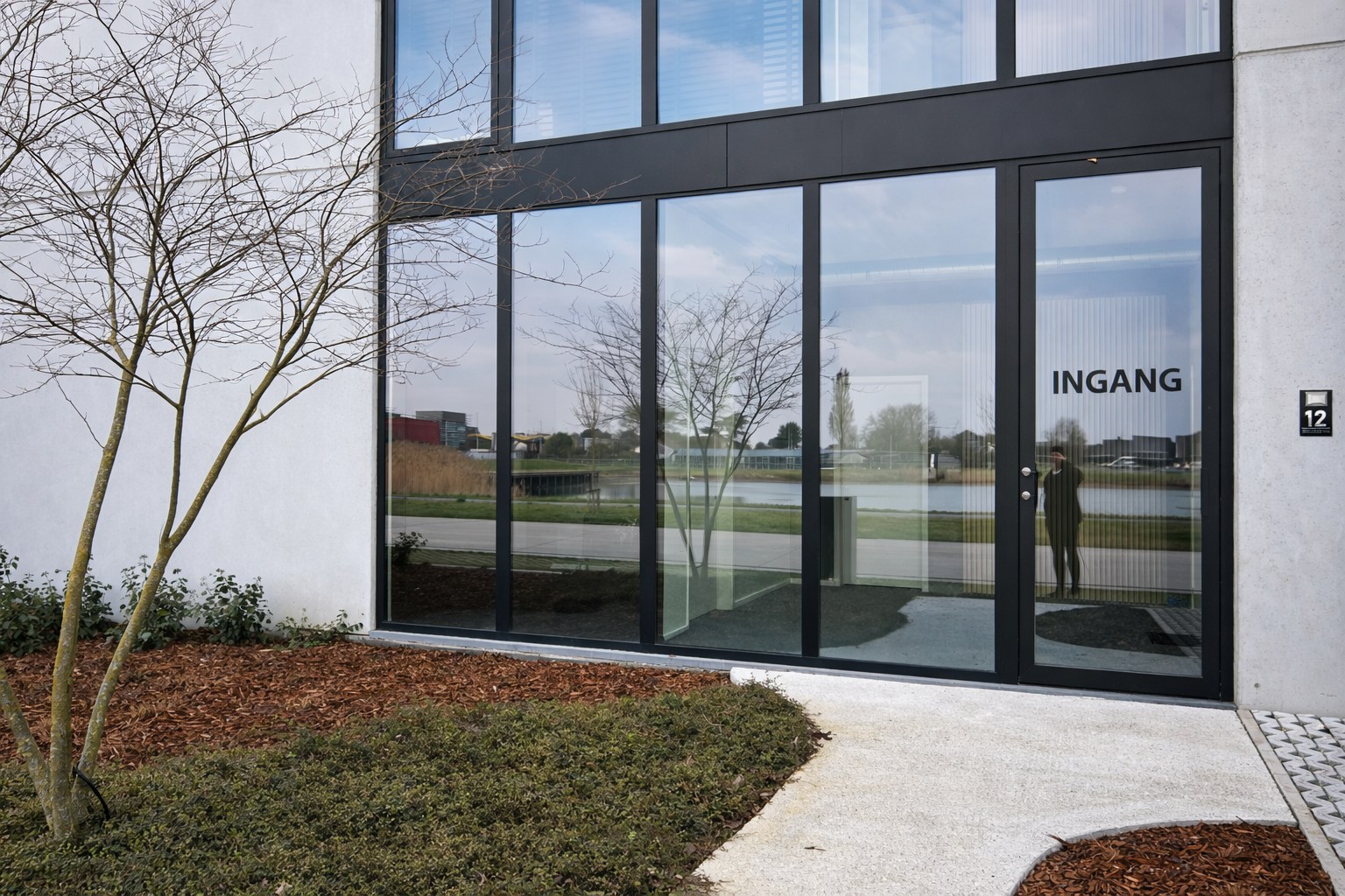 Instapklaar kantoor, all-in huren te Knokke - foto 1