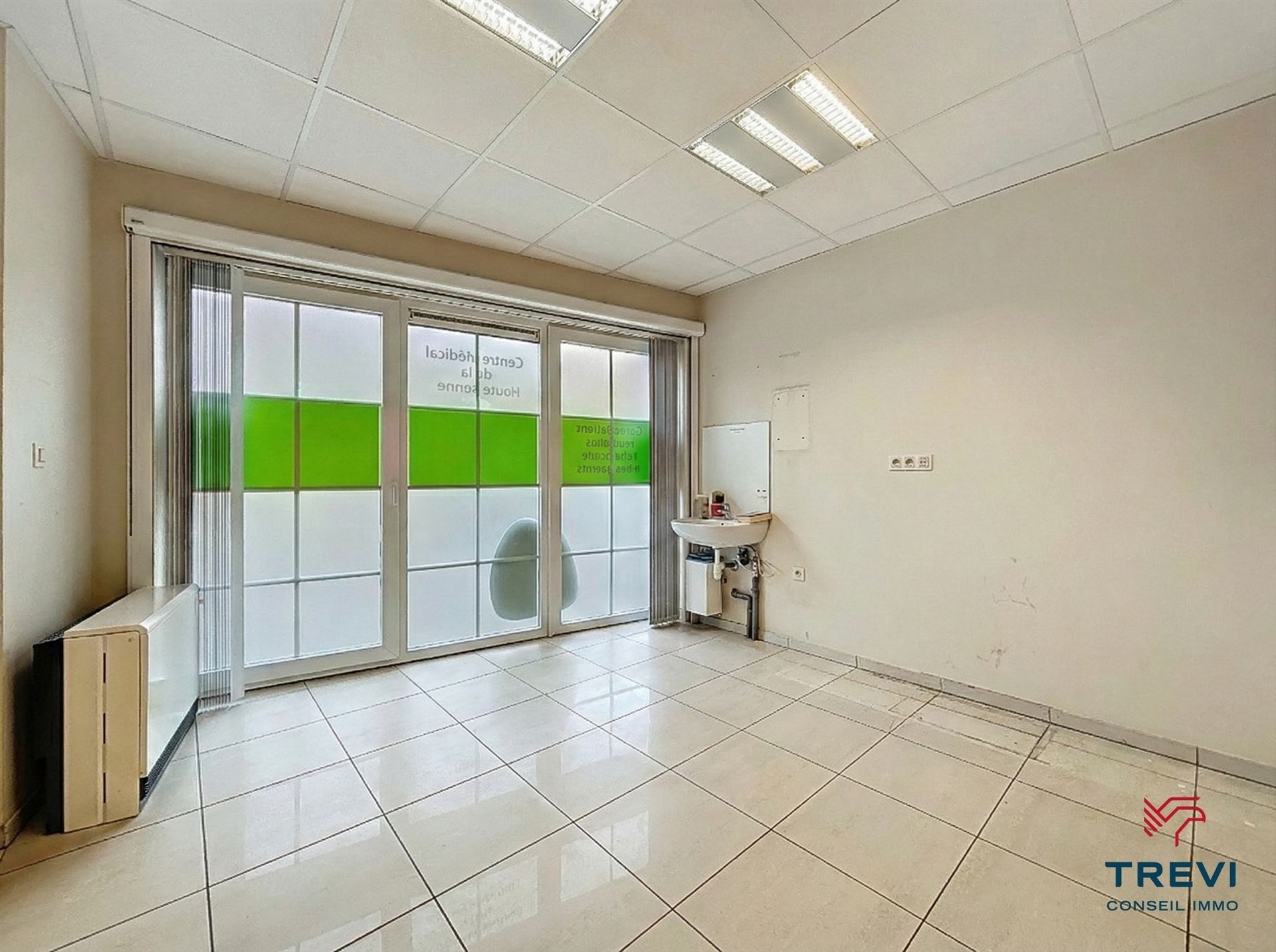 Commercial for rent in Tubize - photo 5