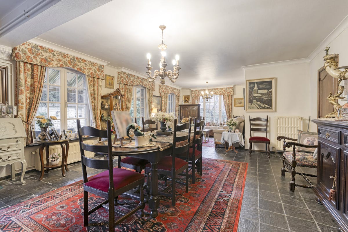 Semi-detached building (4 bedrooms) in Sint-Andries in a dead end street - photo 5