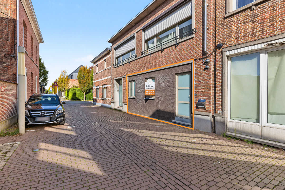 Volledig gerenoveerd gelijkvloers appartement met privatief terras in het hart van Kruibeke - foto 3