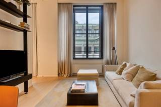 prachtig eigentijds appartement met een historisch accent.Dit prachtige appartement in een volledig gerenoveerd historisch gebouw biedt een...