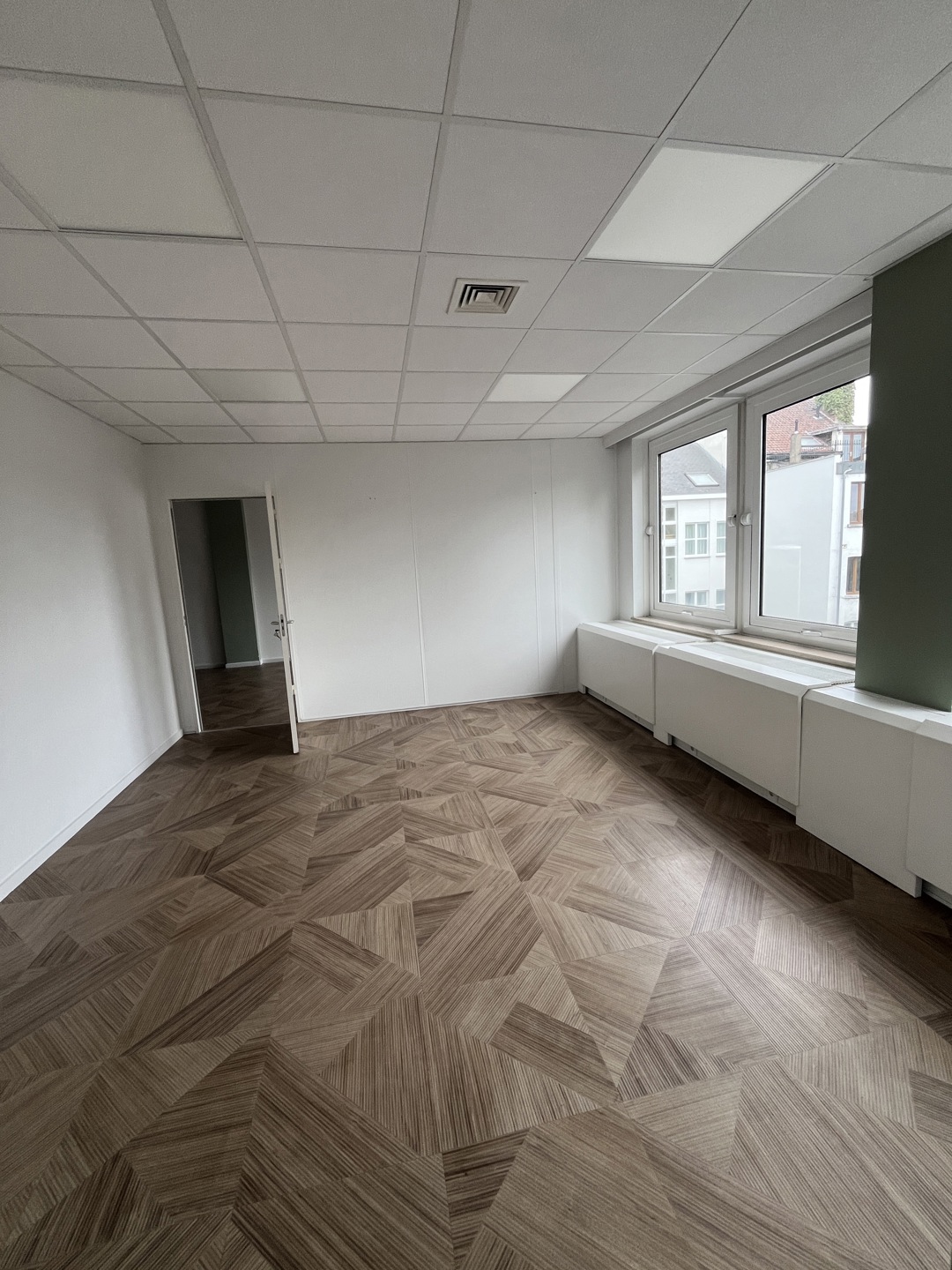 Commercial à vendre à Bruxelles - photo 1