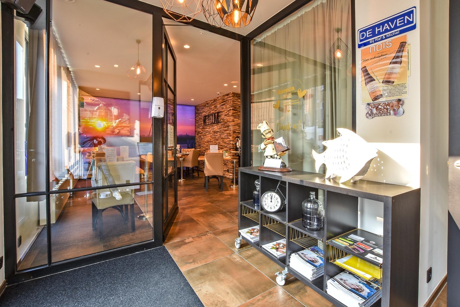 HUUR-KOOP: Restaurant 'De Haven' volledig gebouw met mogelijheden vlakbij de kaai gelegen op 313 m². - foto 3