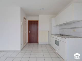 Ben je op zoek naar een studio in een rustige, groene omgeving? Zoek dan niet verder!Deze studio is gelegen in het mooie Schoonbeek. Ondanks de...