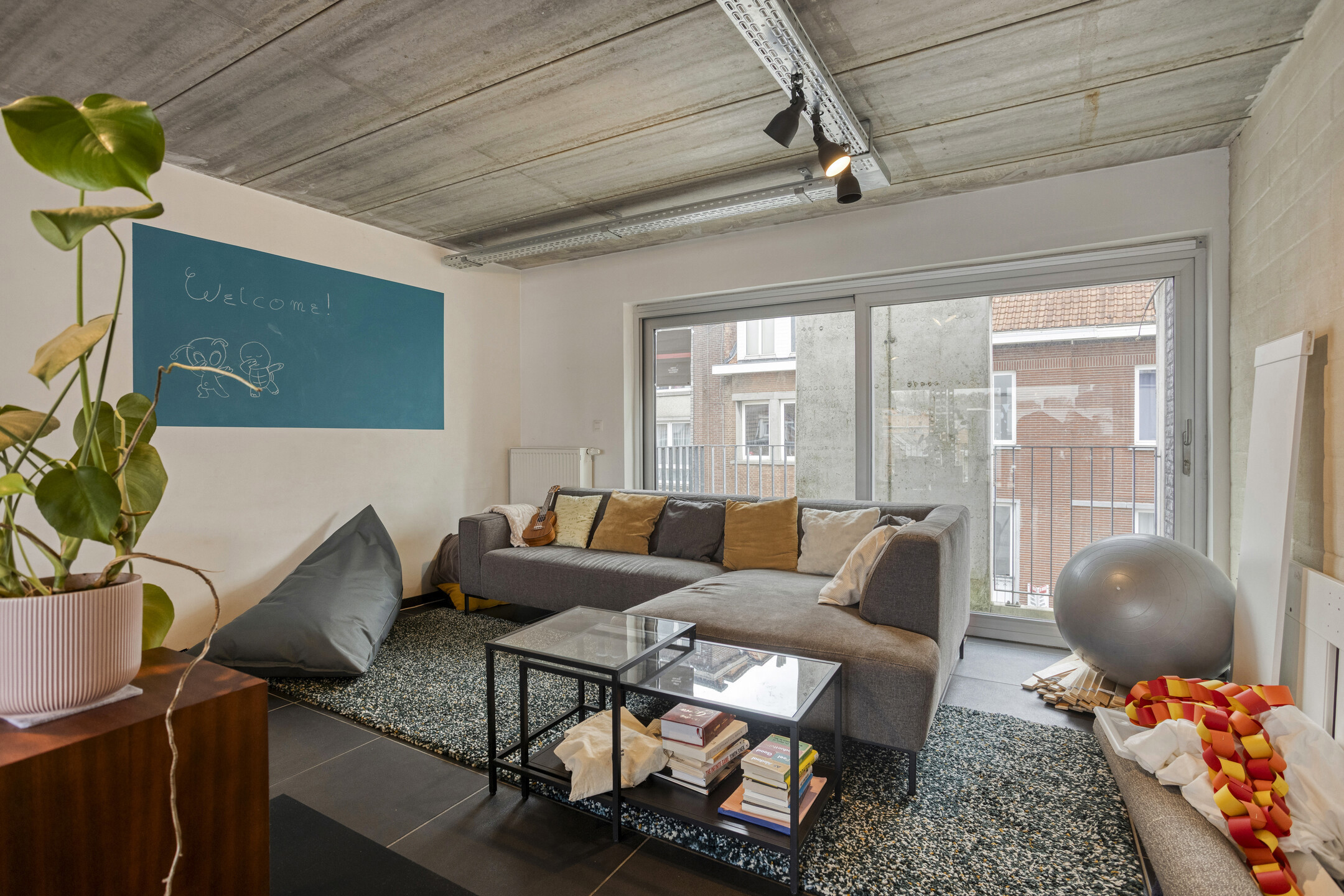 Ruime, energiezuinige penthouse met 3 slaapkamers en terras - foto 4