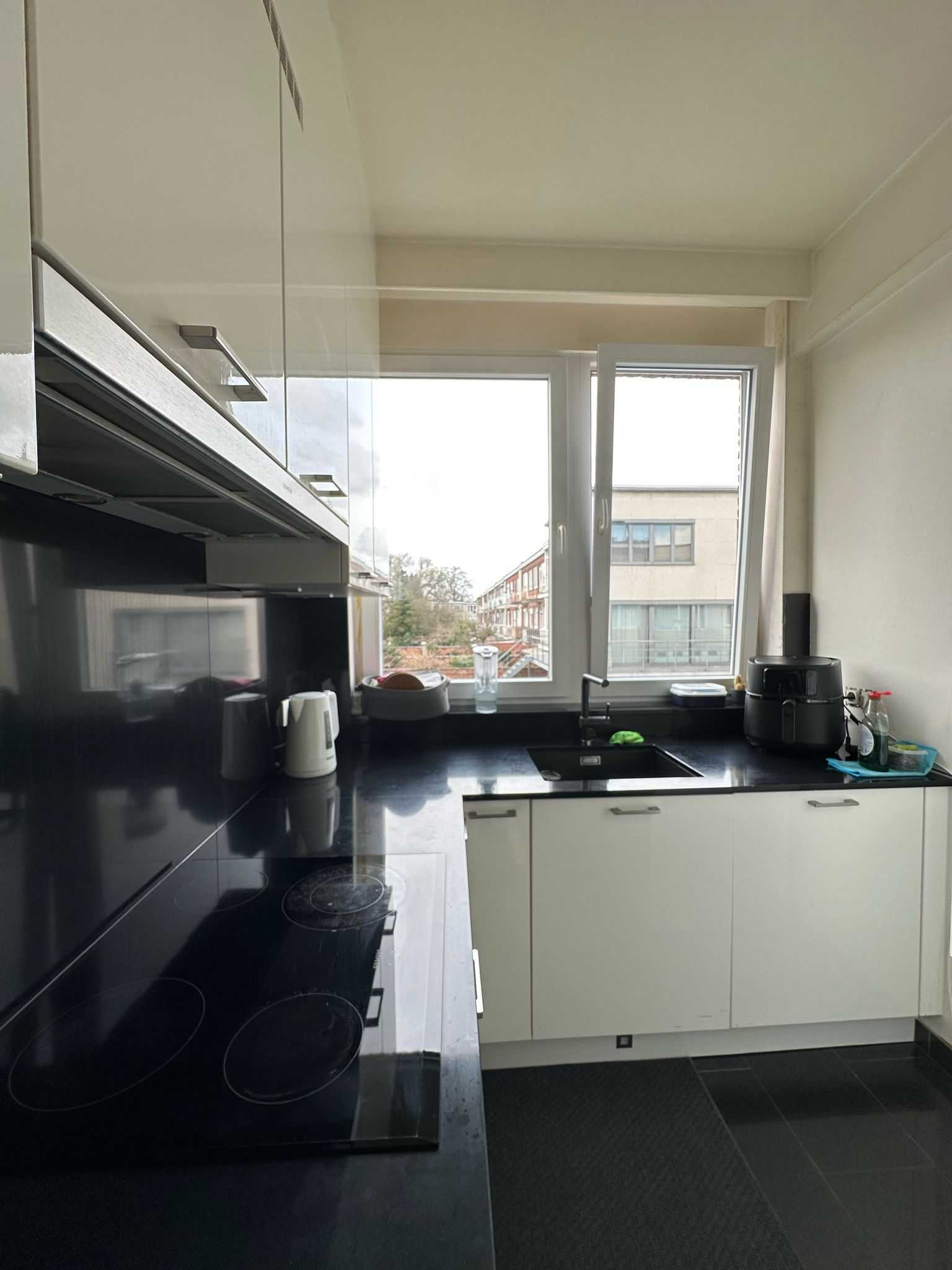 Appartement à vendre à Anvers avec 3 chambres - photo 3