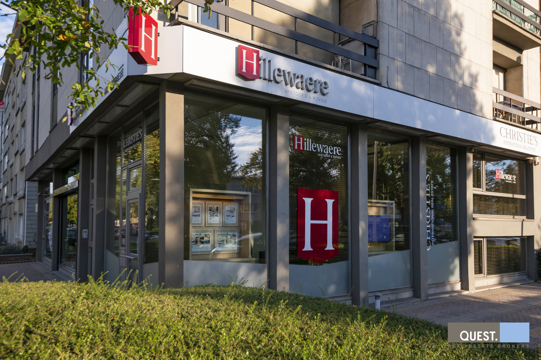 Uniek gelegen handelsgelijkvloers - foto 4