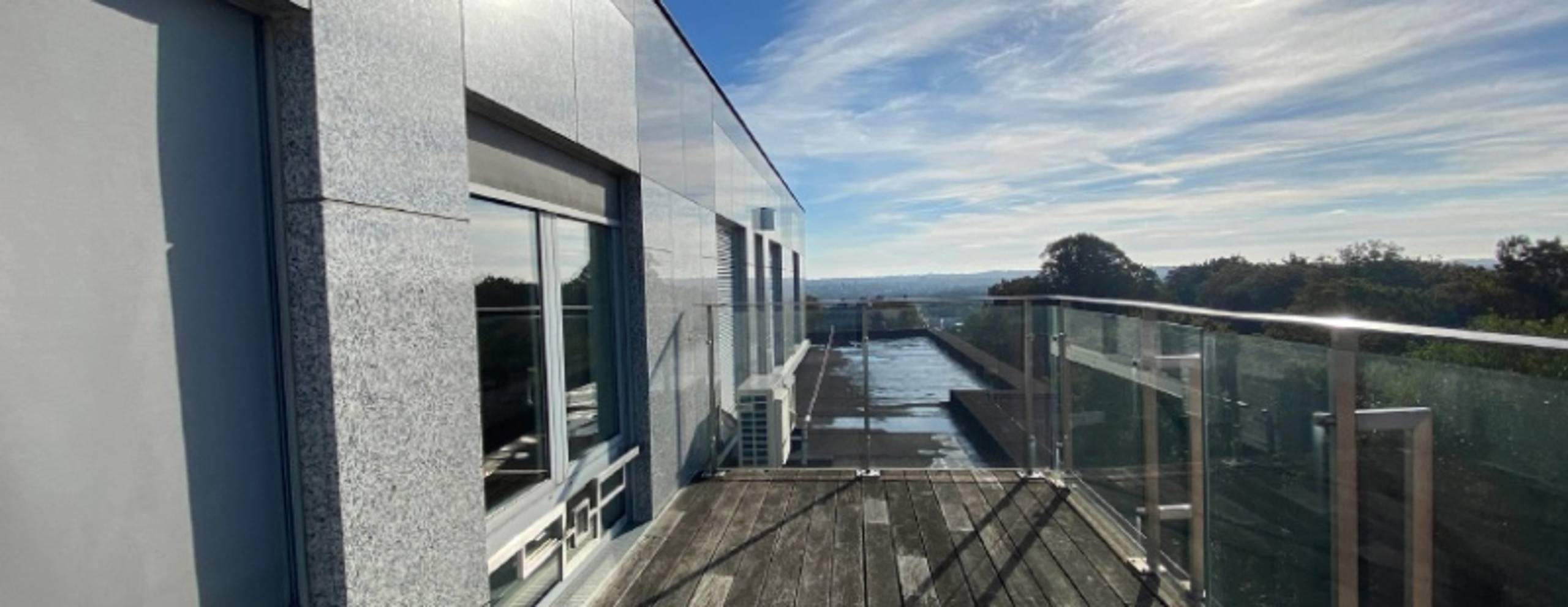 Commercial for rent in Woluwe-Saint-Pierre - photo 4