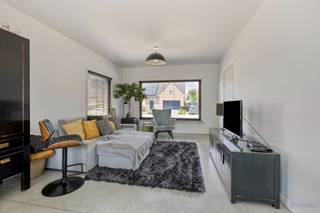 Gerenoveerde open bebouwing op perceel van 7a 65ca te koop in MeerhoutDeze gezinswoning ligt in een rustige en residentiële wijk in Meerhout, maar...