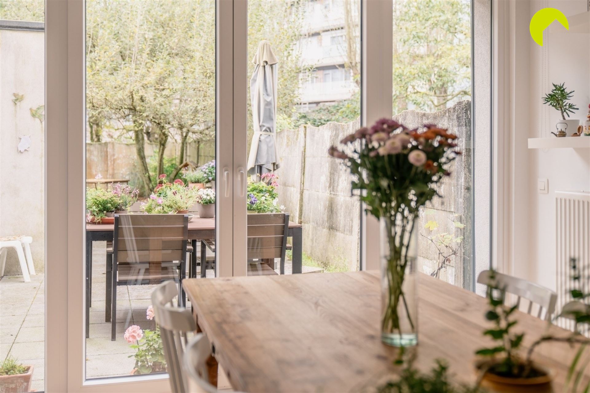 Prachtig gelijkvloers appartement met tuin! - foto 4