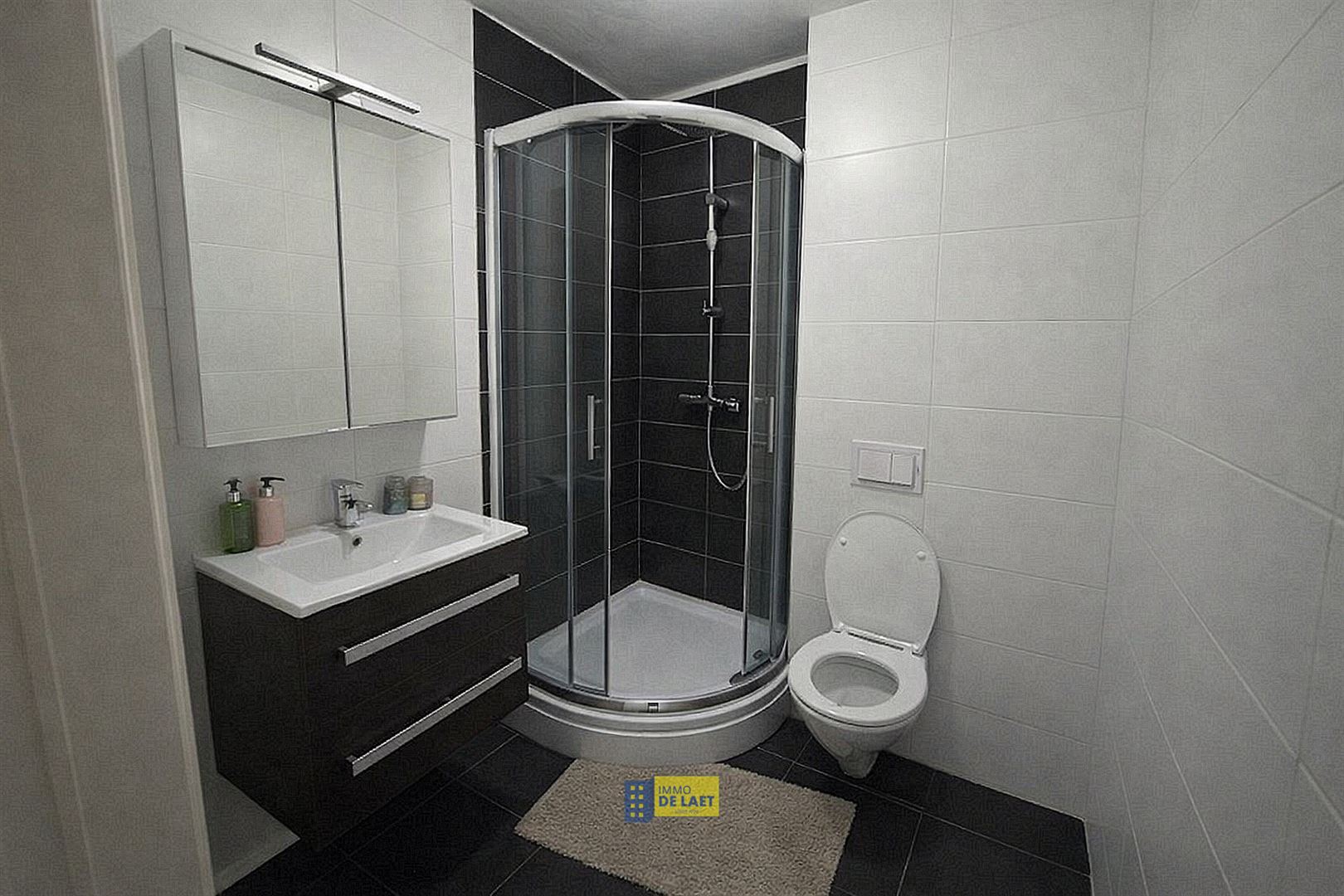 Apartment for sale in Borsbeek with 3 bedrooms - photo 4