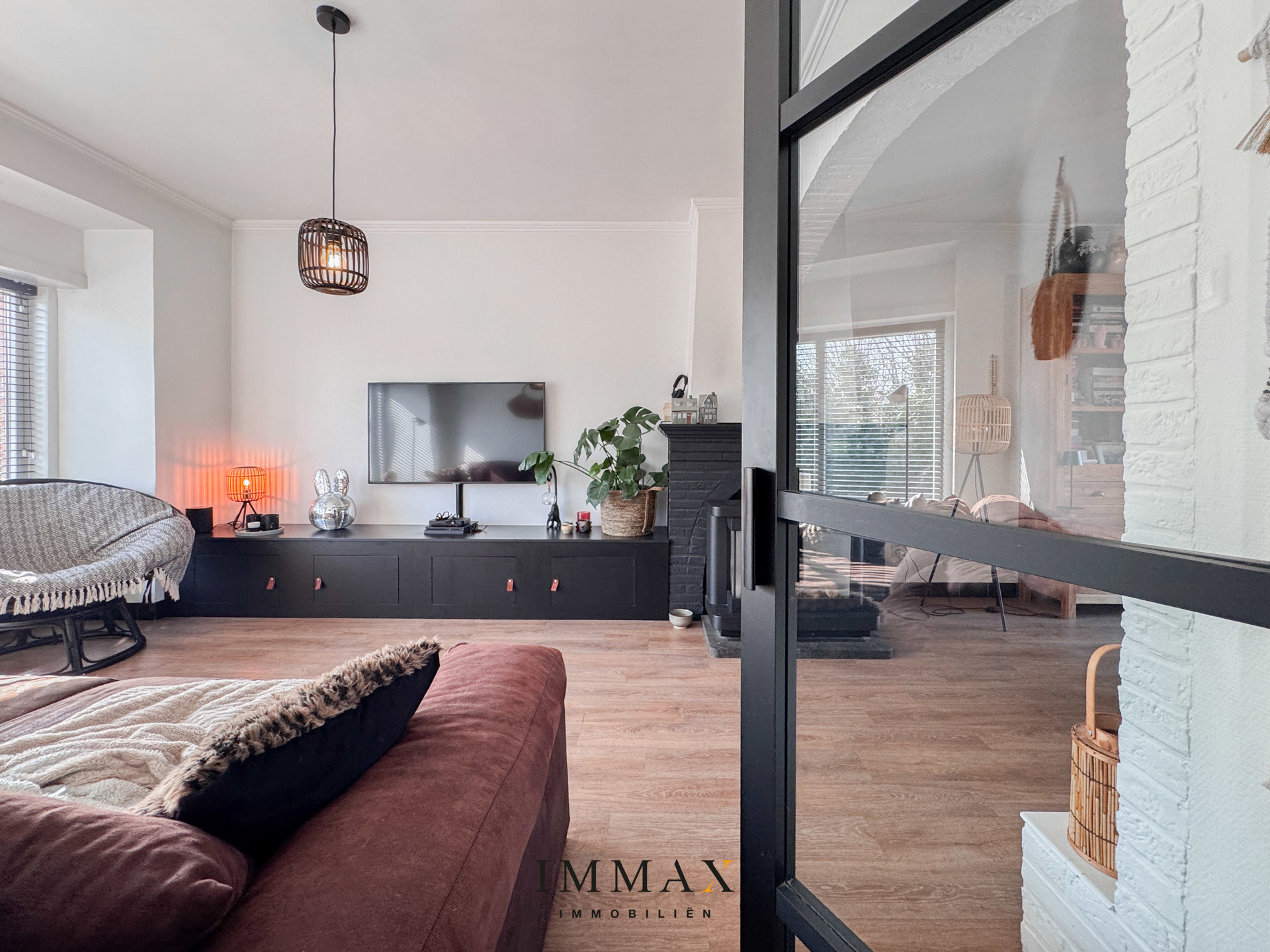 Charmante bel-etage woning met 3 ruime slaapkamers - foto 2