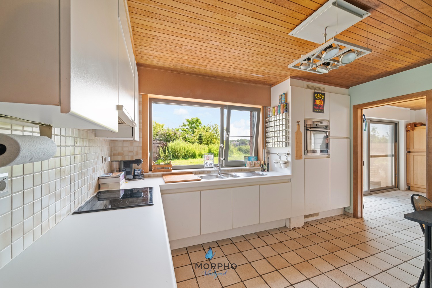 Verrassend ruime gezinswoning met 5 slaapkamers, garage en tuin op 1.107 m² - foto 5