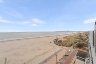 Dit appartement is vrij te bezichtigen op zaterdag 16 mei van 14u tot 15u, zonder afspraak.Blankenberge: Appartement met zeezicht, 2 slaapkamers en...