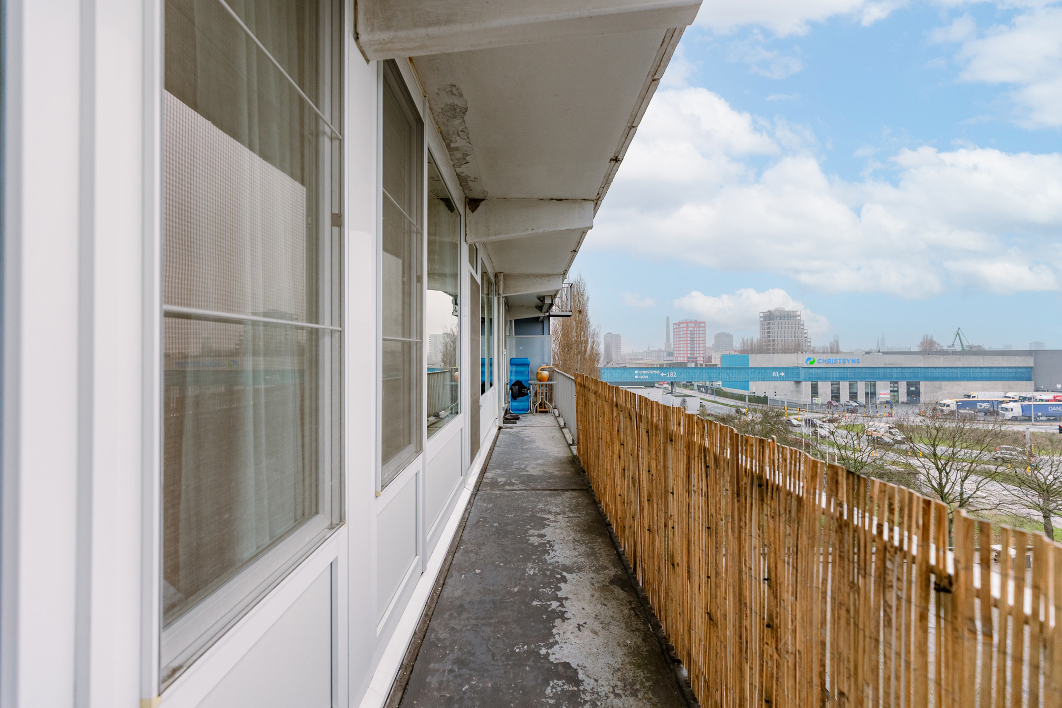 Instapklaar appartement met groot terras nabij centrum Gent - foto 3