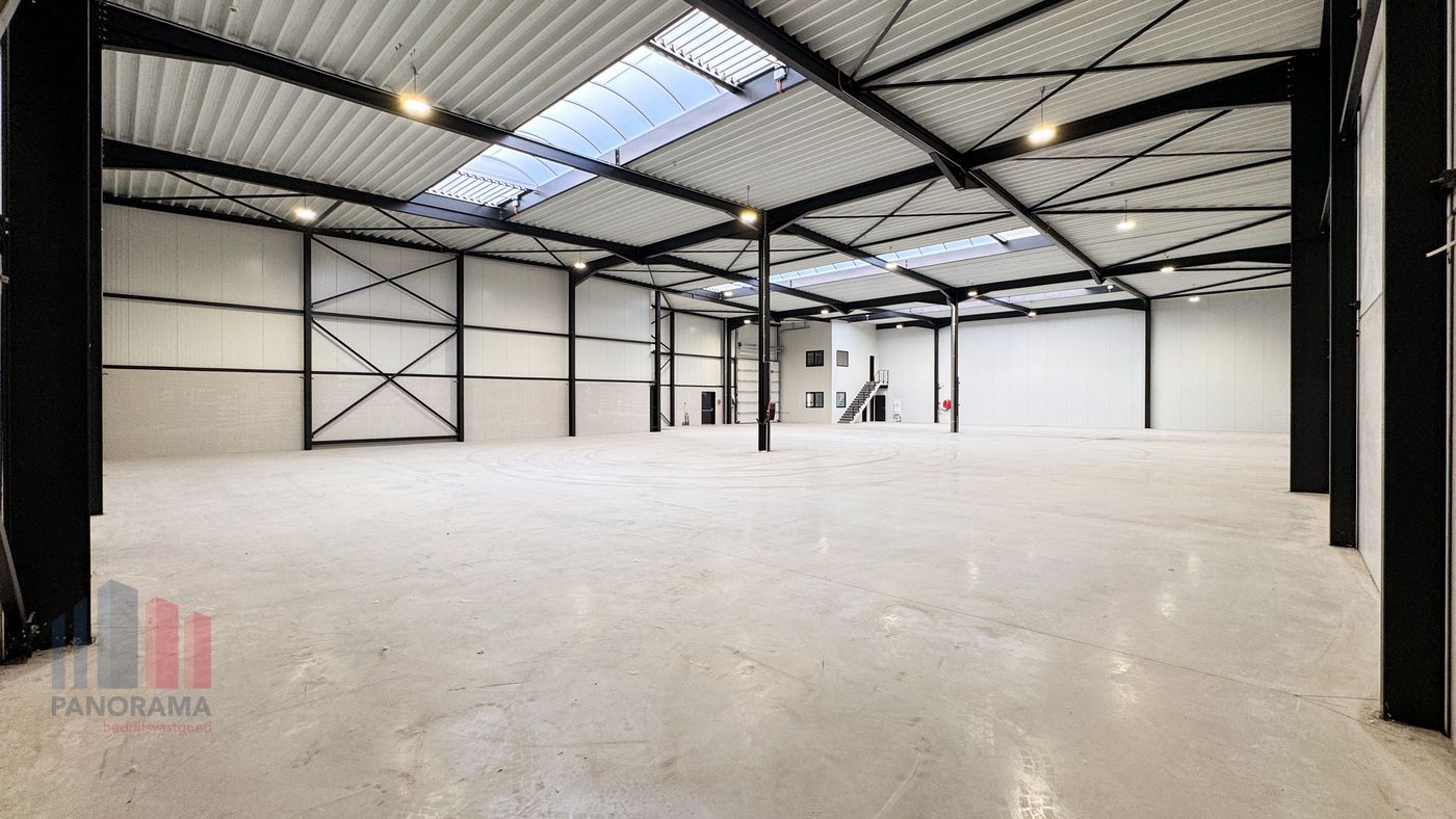 NIEUWBOUW KMO-UNIT VAN 359 m² TE HUUR - foto 4