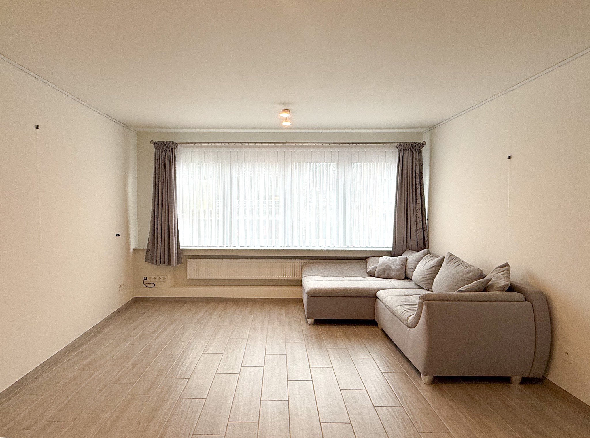 Appartement met 2 slaapkamers op centrale ligging in Beveren - foto 2