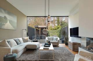 Instapklare, totaal gerenoveerde woning op toplocatie in Kessel-Lo (Leuven)Stijlvol wonen met zicht op groenBent u op zoek naar een instapklare...