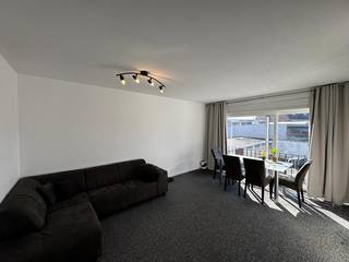 Te koop: Appartement met 2 slaapkamers op uitstekende ligging.Dit appartement is gelegen op de eerste verdieping en heeft een uitstekende locatie...