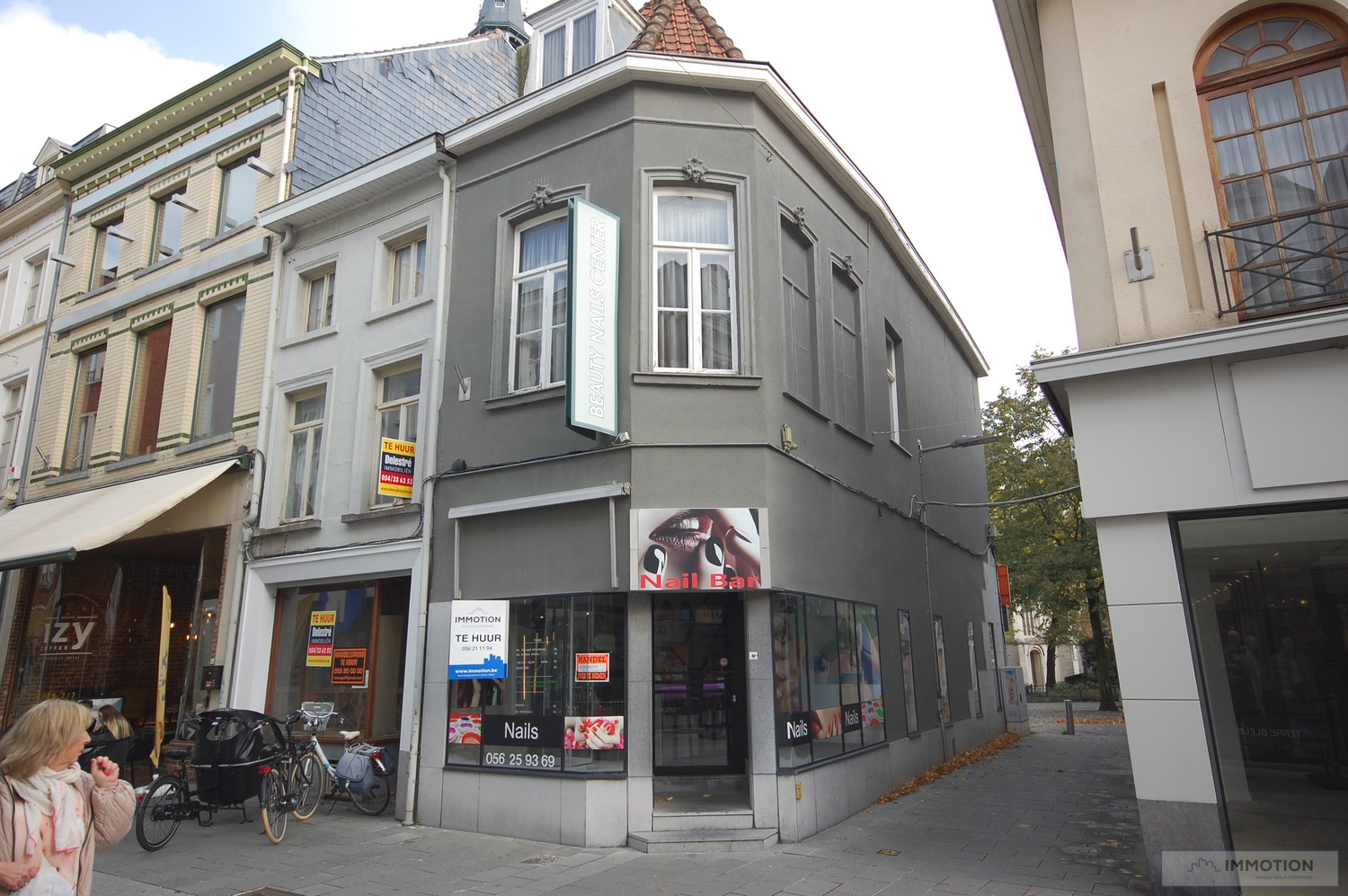 Commercial for rent in Kortrijk - photo 1