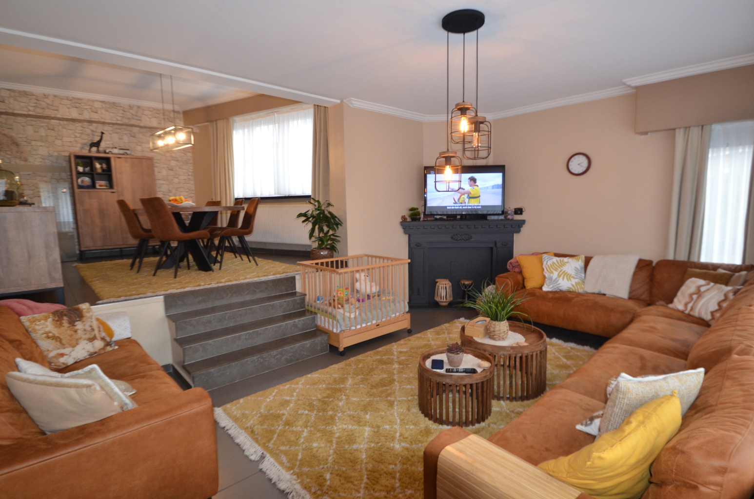 ZELE centrum: instapklare, heel ruime woning met 4 slk - foto 5