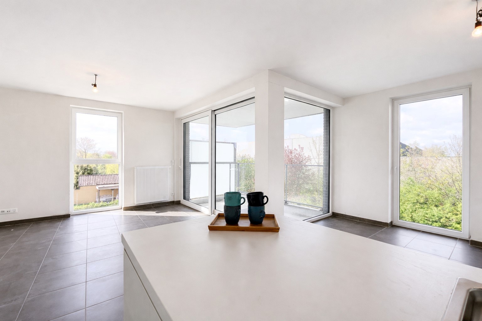 Nieuwbouwappartement op de 1ste verdieping met 2 slaapkamers, terras én garage - foto 2