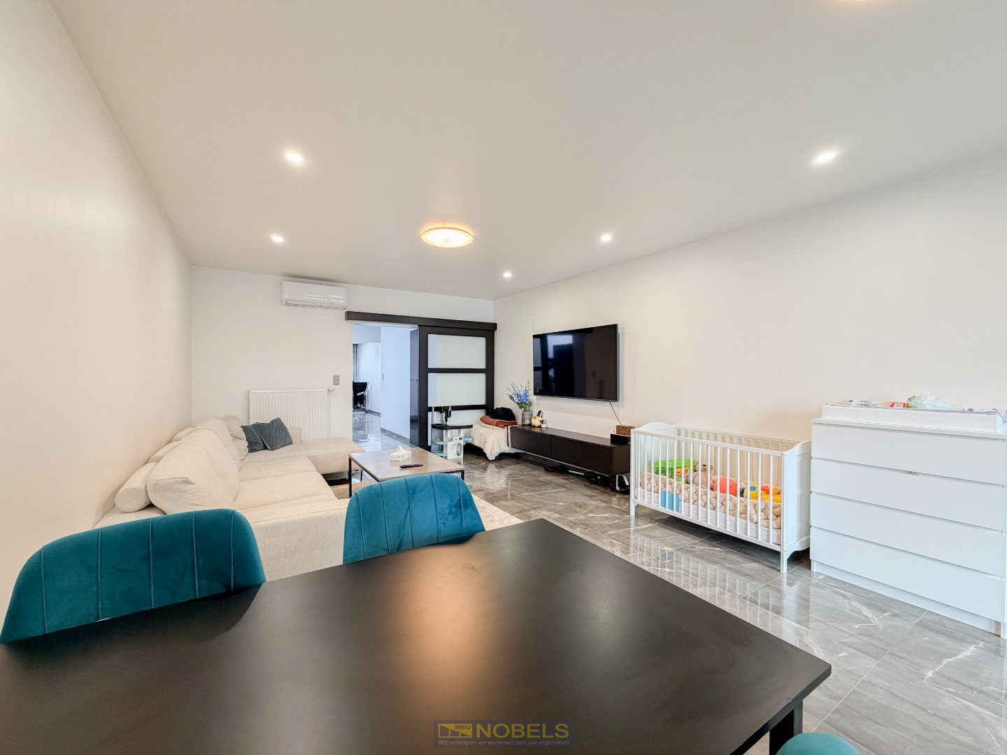 Te koop, Instapklare gezinswoning met garage en tuin op centrale ligging te Sint-Eloois-Vijve! - foto 5