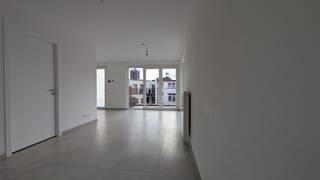 TREVI La Propriété, vous propose ce superbe appartement neuf situé en plein cœur du centre-ville de Charleroi. Ce bien moderne et lumineux se...