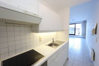 Op zoek naar een charmante pied-à-terre aan zee of een slimme investering aan de Belgische kust? Ontdek deze lichtrijke studio met slaaphoek,...