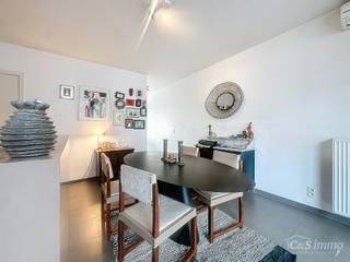 Prachtige duplex op het Eilandje in de Londenstraat, gelegen op de 3de en 4de verdieping van een verzorgd gebouw. De lift komt rechtstreeks uit in...