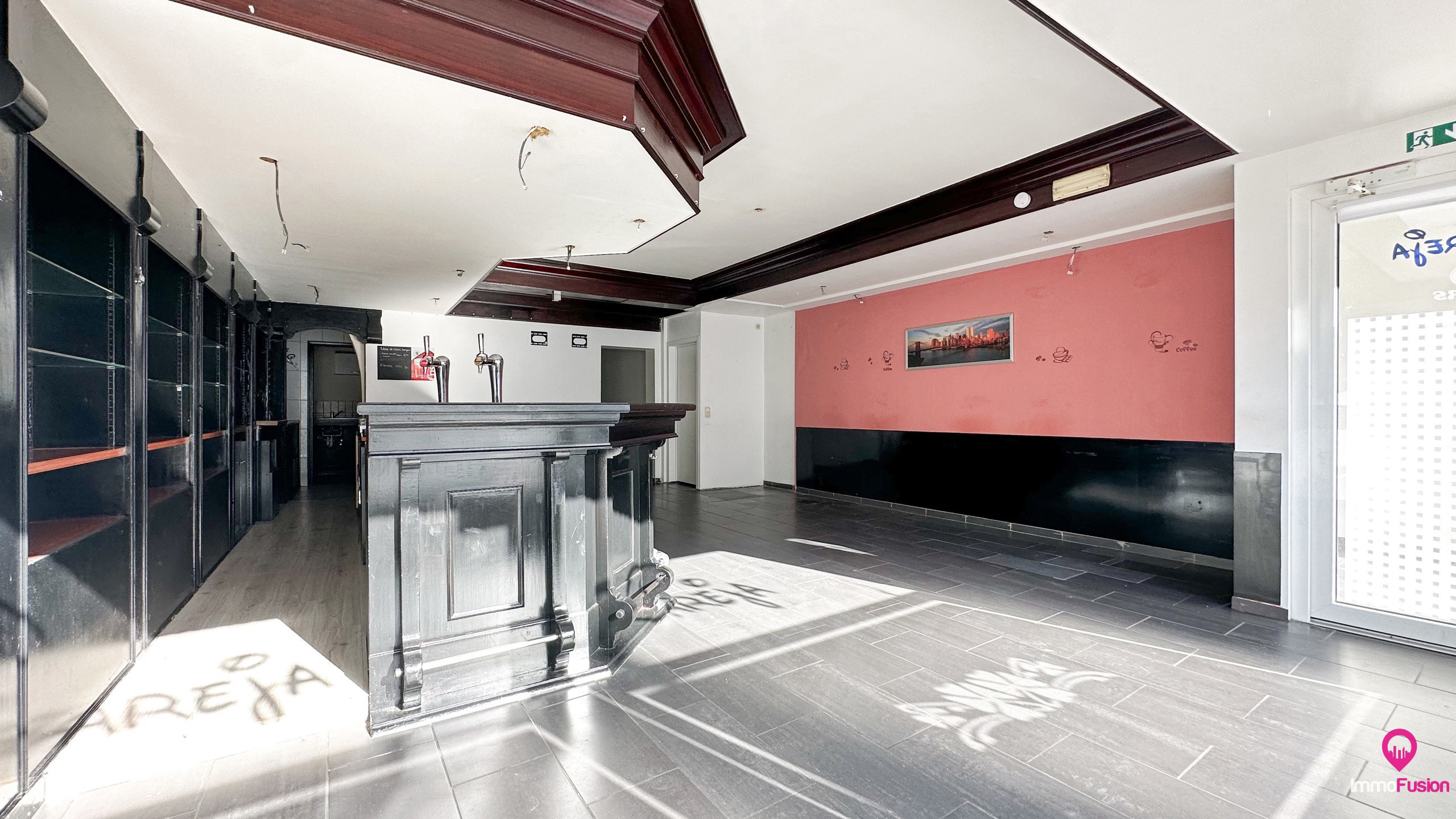 Ruim handelspand met garage in het centrum van Beringen! - foto 4