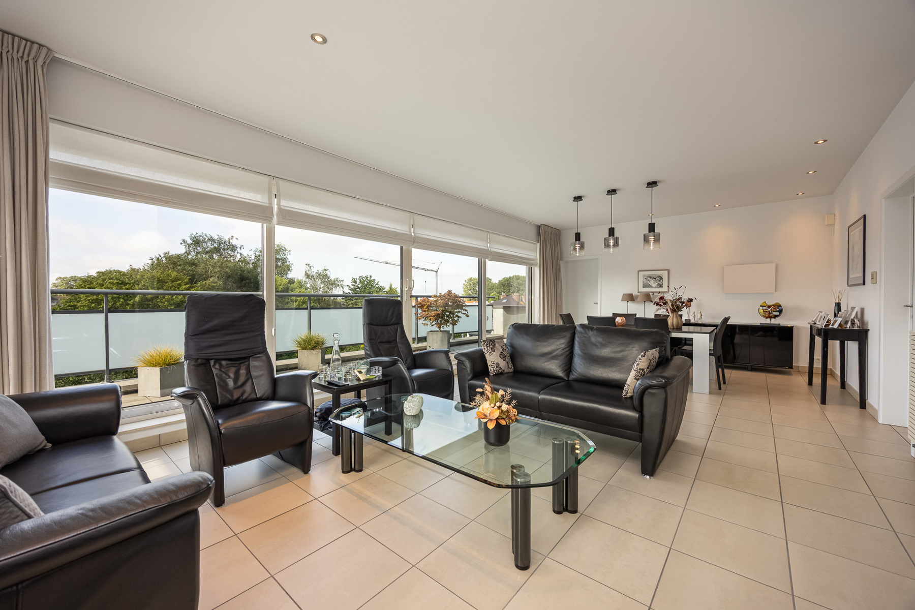 Ruim dakappartement met 2 slaapkamers en terras van ca. 155m². - foto 5