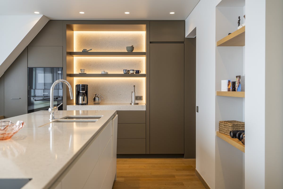 Uniek appartement/woning met binnenzwembad te Kortrijk! - foto 5