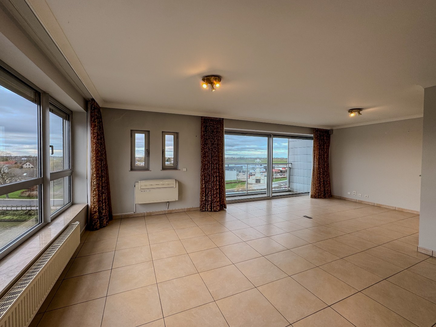 Appartement à louer à Dixmude avec 3 chambres - photo 2