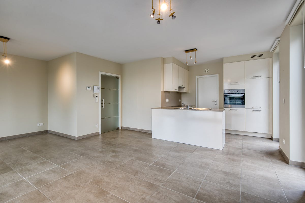 Instapklaar appartement te koop in centrum Waregem - foto 3