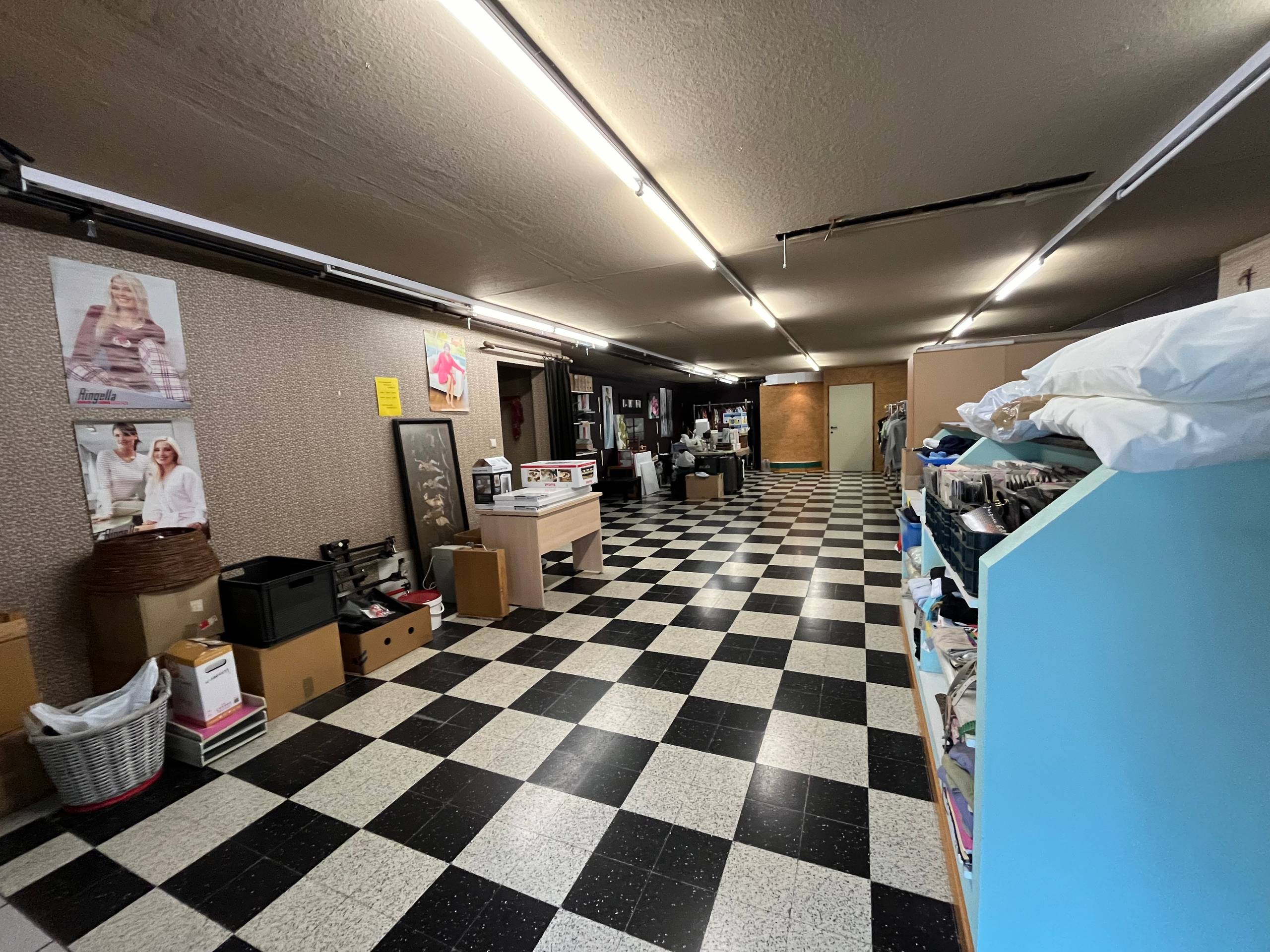 Handelspand van 220 m² met woonst te Moorsele - foto 4