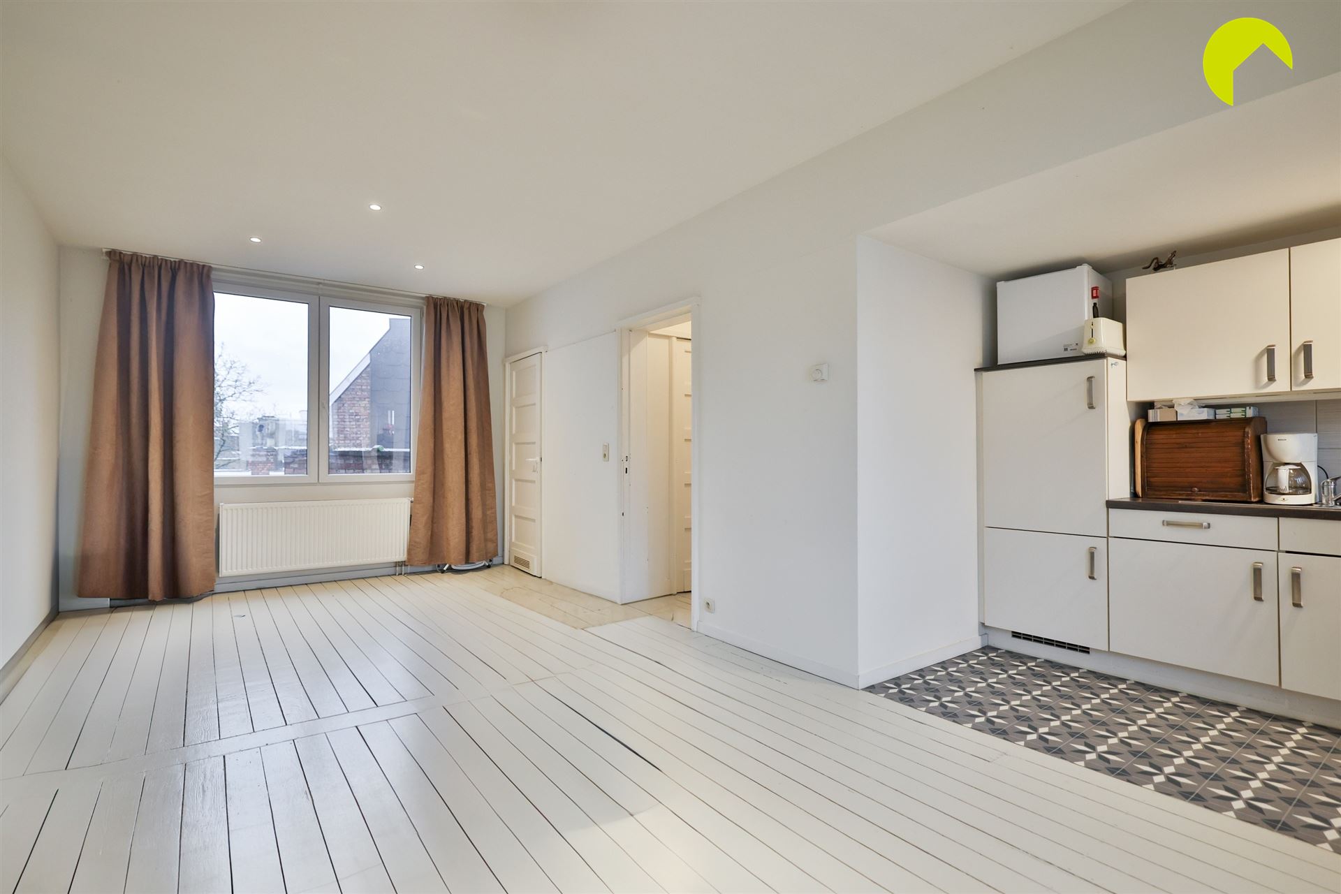 Kleinschalige opbrengsteigendom te koop in Mortsel! - foto 2