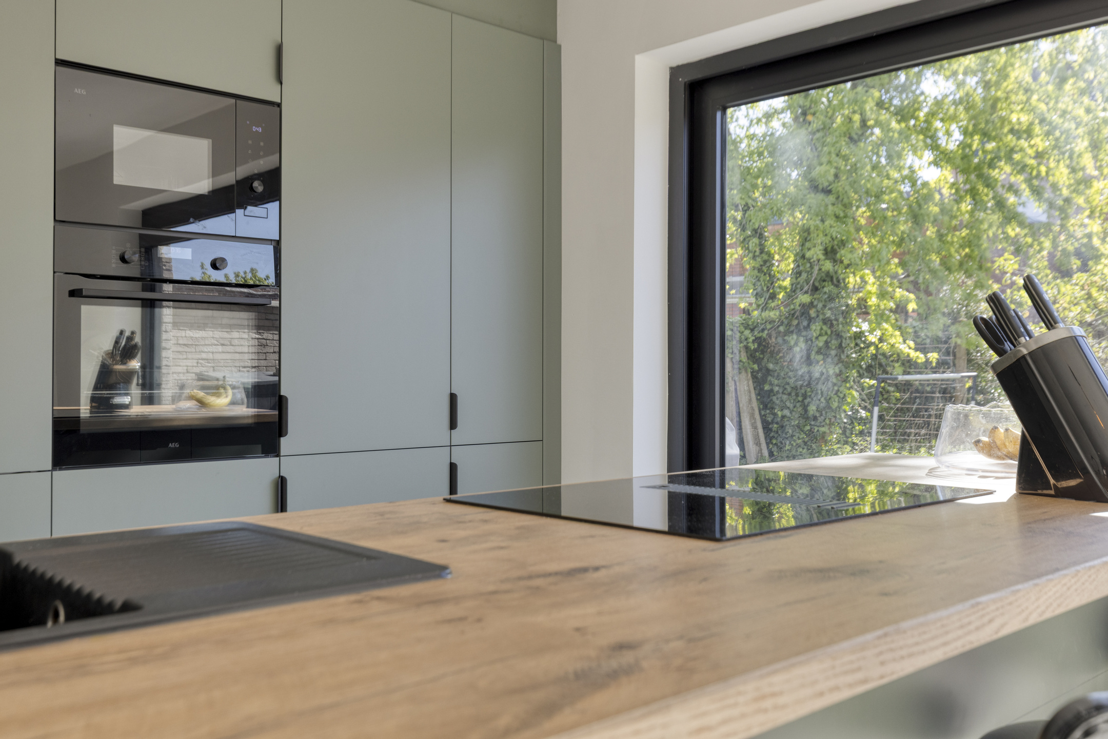 Trendy en lichtrijke woning met VEEL potentiëel - foto 4
