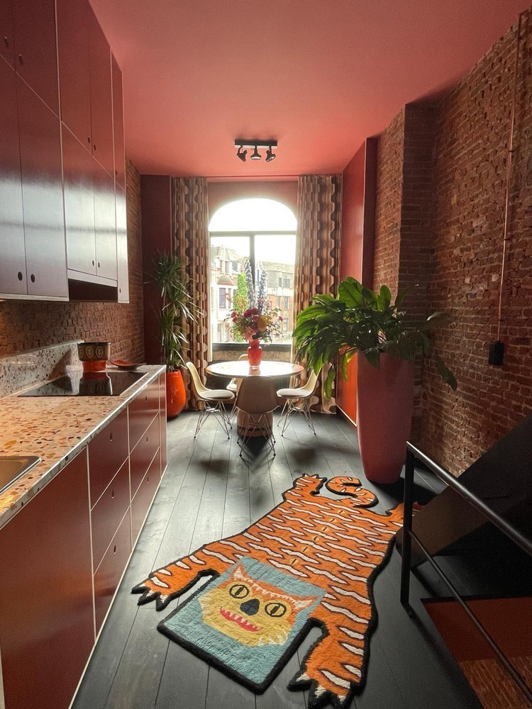 Karaktervolle erfgoedwoning op topligging tegenover de Sint-Gummaruskerk. - foto 5