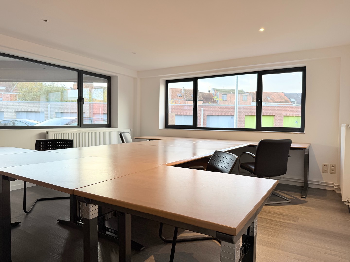 Kantoorruimte in KMO zone - foto 3