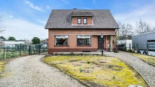 Welkom op de Reinboomstraat 29 in Maasmechelen.Deze open bebouwing is gelegen op een perceel van 13a 07ca en beschikt over een aangename tuin aan de...