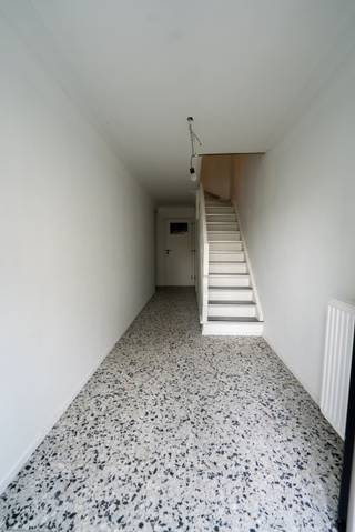 Dit volledig gerenoveerd appartement is zeer goed gelegen in het centrum van Duffel, nabij winkels, scholen en openbaar vervoer.Het appartement is...