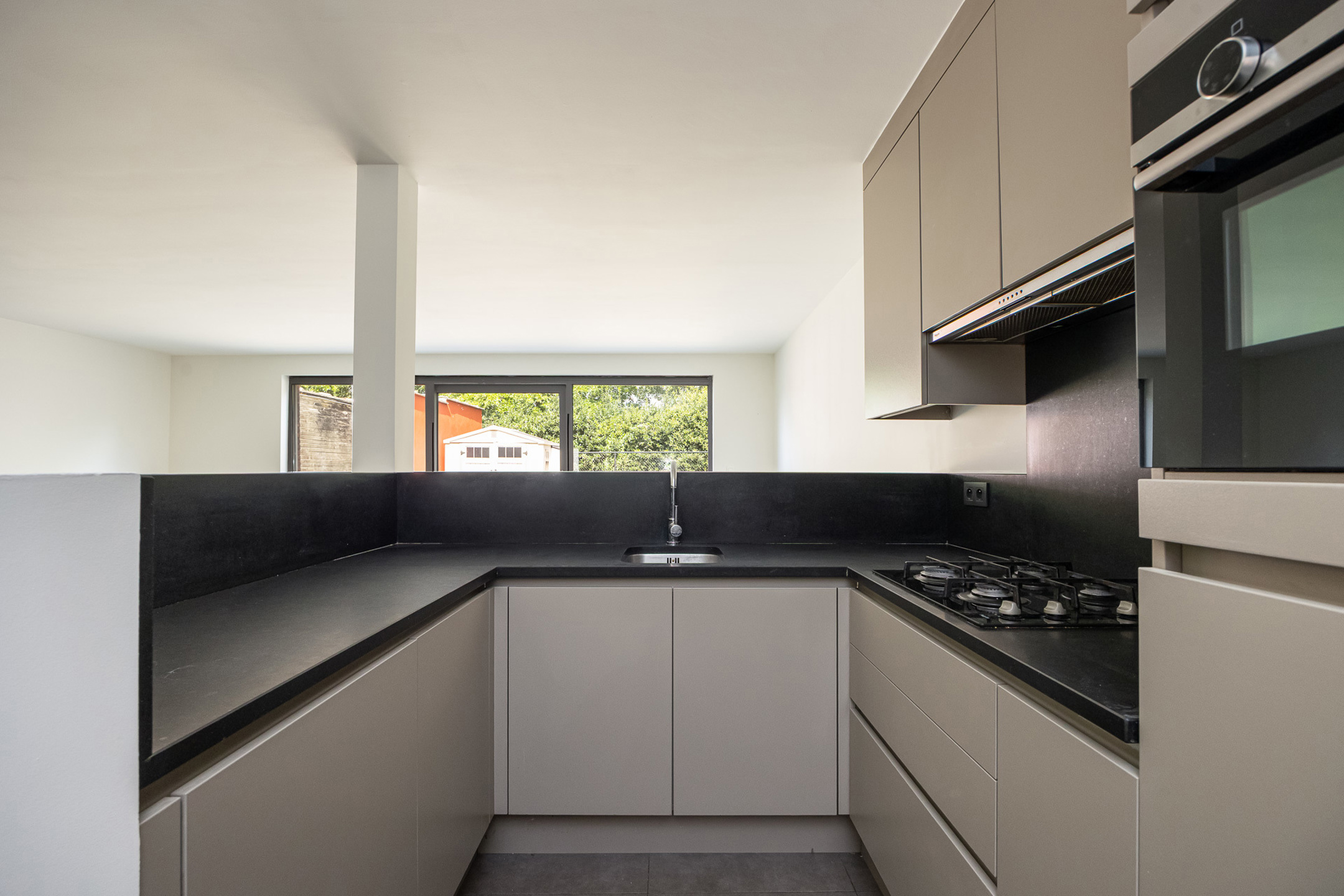 Apartment for rent in Brecht with 2 bedrooms - photo 4